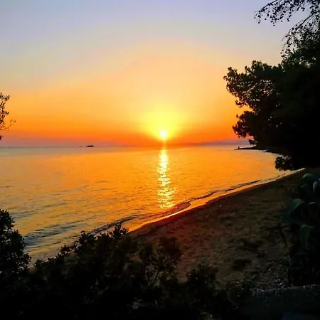 Eliahouse A Quiet Seaside Place Ideal For Children Apartment Nikiti (Sithonia)
