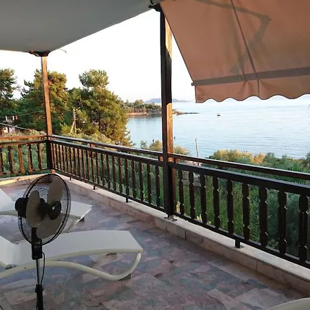 Eliahouse A Quiet Seaside Place Ideal For Children *