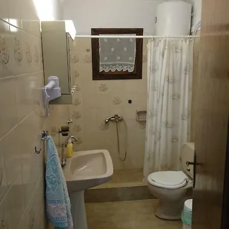 דירה House אליה