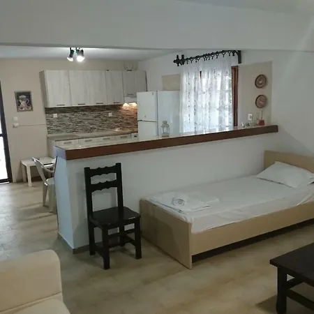 House Elia Nikitis